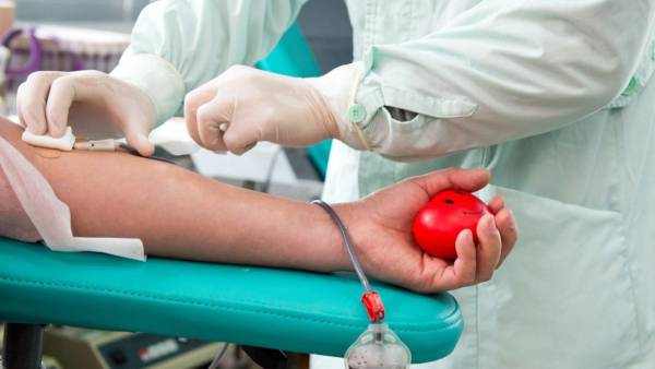 فواید و معایب اهدای خون که قبل از انجام آن باید بدانید 1