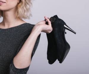عوارض کفش پاشنه بلند ، اثرات مخرب کفش پاشنه بلند