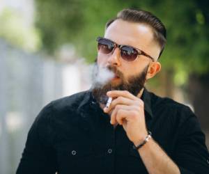 حقایقی در مورد سیگار ، علت سیگار کشیدن افراد