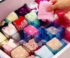 لباس زیر زنانه