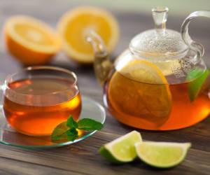 لیمو ترش با چای