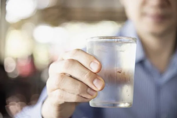 اب مورد نیاز بدن بر اساس وزن آب مورد نیاز بدن و وزن