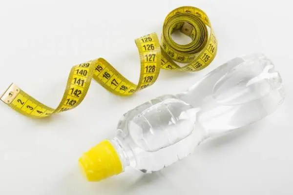 میزان آب مورد نیاز بدن با توجه به وزن آب و کاهش وزن