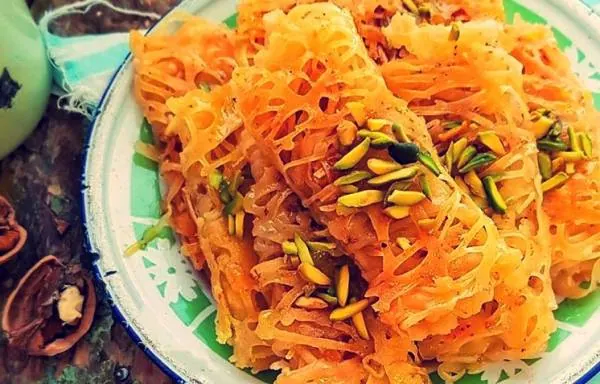 رشته خوشکار دسر گیلانی رشته خوشکار