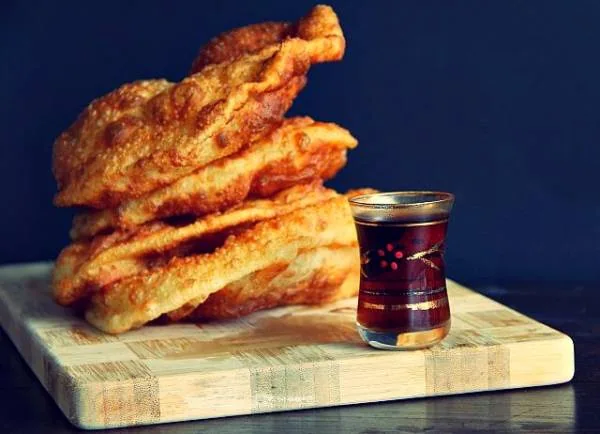 اشپل لقمه از غذاهای سنتی گیلان اشپل لقمه