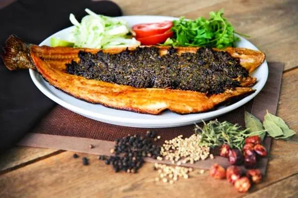 ماهی صبور غذای محلی خوزستان ماهی صبور