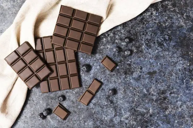 جلوگیری از پیری با شکلات تلخ شکلات تلخ