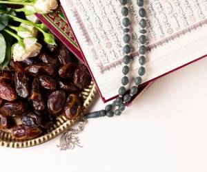 تغذیه شب قدر