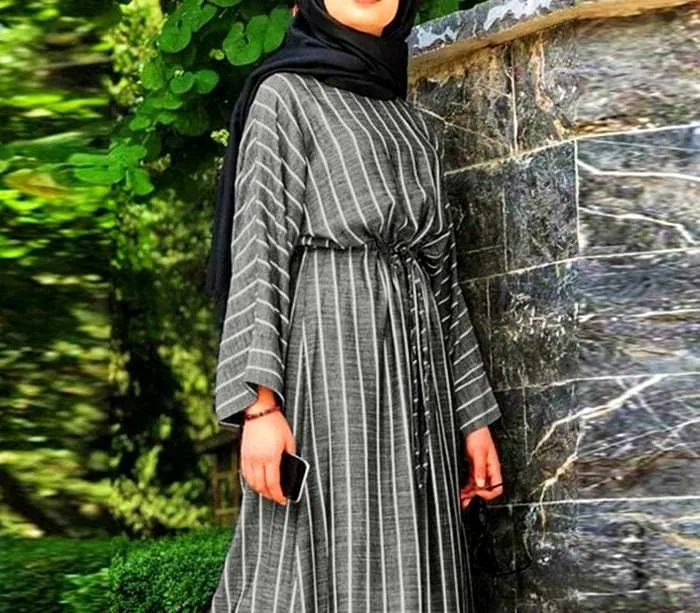 مدل مانتوهایی که لاغر نشان میدهند مانتو راه راه عمودی