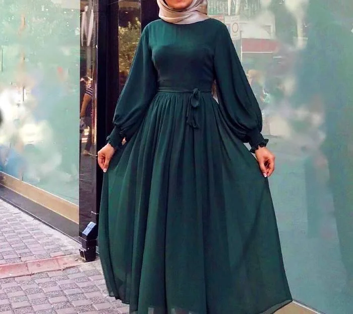 چه مانتویی بپوشیم که لاغر به نظر برسیم مانتو دارای کمر