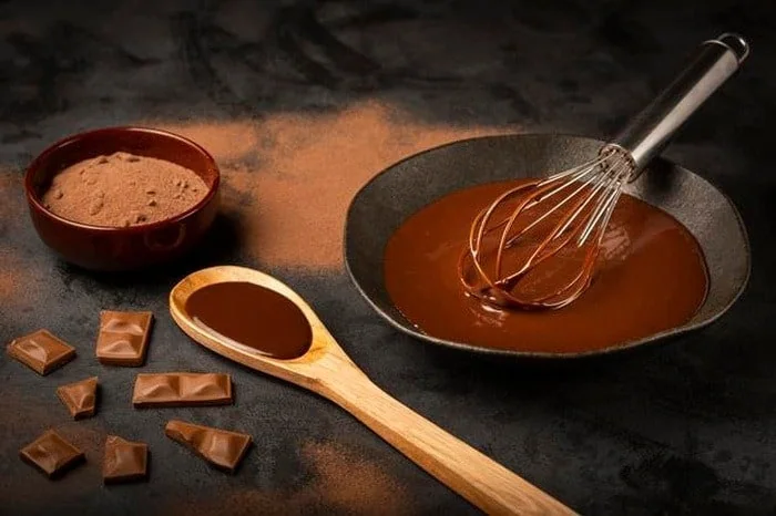 طرز تهیه کیک شکلاتی رستورانی طرز تهیه کیک