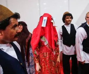رنگ لباس عروس