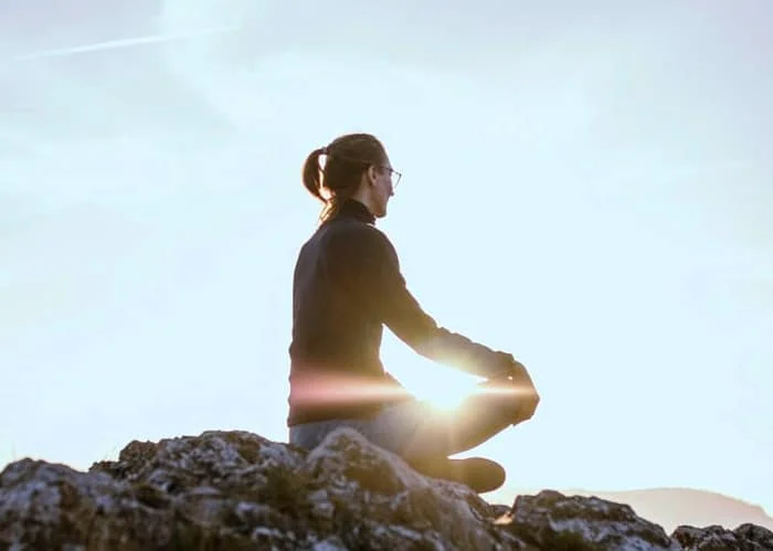 انجام مدیتیشن