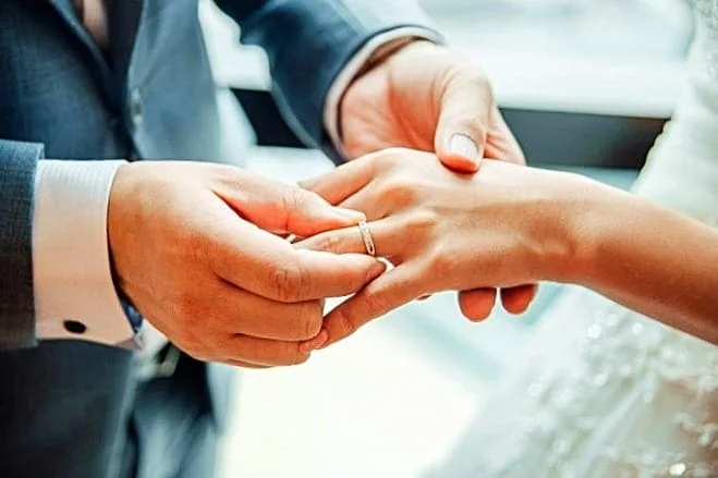 فواید ازدواج برای بیحالی