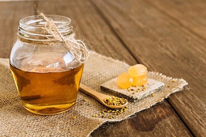 تشخیص عسل طبیعی با آب