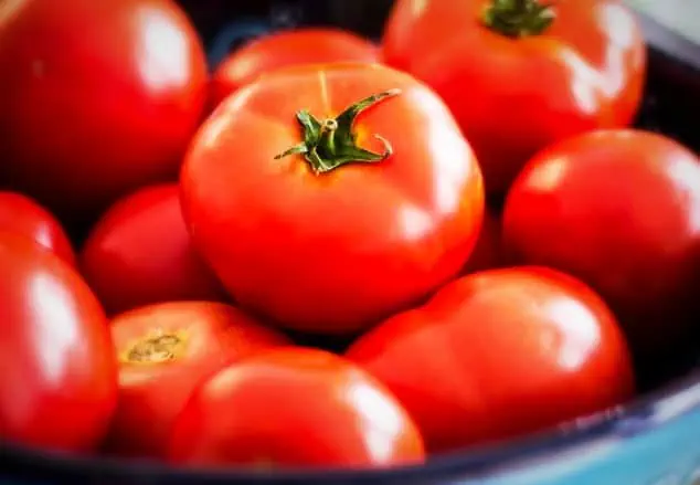 خواص گوجه