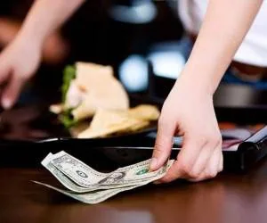 دستگیری زن به دلیل عجیب