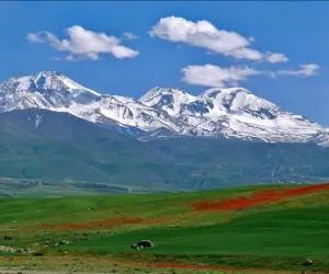 جاذبه های گردشگری سبلان