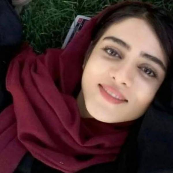 سحر خدایاری