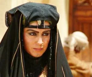 درگذشت ماه چهره خلیلی