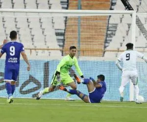 استقلال و پرسپولیس
