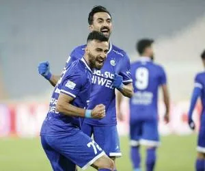 خط حمله استقلال