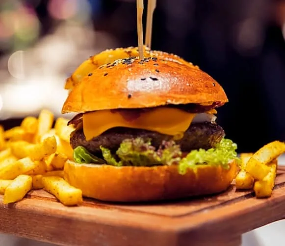 محیط کار باعث چاقی می شود؟
