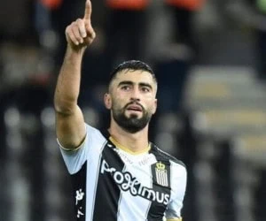 بمب استقلال