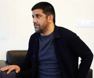علیرضا دبیر