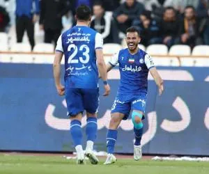مدافع استقلال