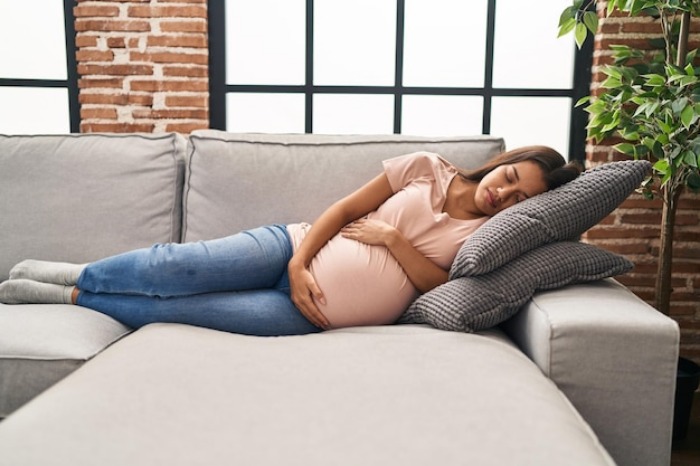 خوابیدن در بارداری