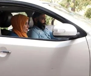 پشت ابر پاییزی