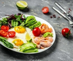 مواد غذایی ناشتا