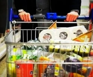 قیمت کالاهای اساسی