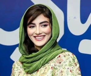 پردیس پورعابدینی