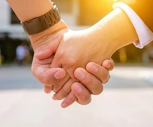 عاشق کردن زن