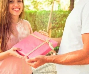 شادی آفرینی