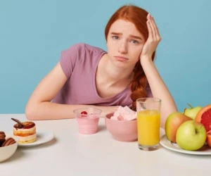 بدون آب و غذا