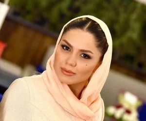 آزاده زارعی