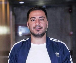 نوید محمد زاده