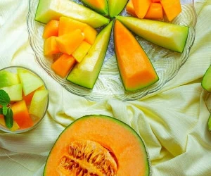 طالبی و ملون