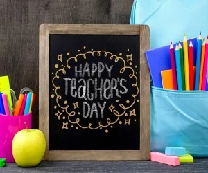 هدیه دولت برای روز معلم