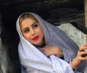 محیا مهدی زاده