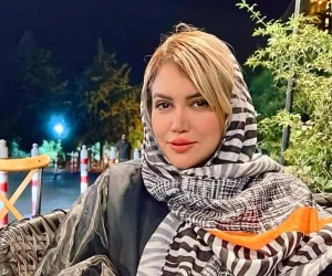 سارا طاووسی