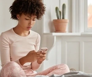 اعتیاد به موبایل