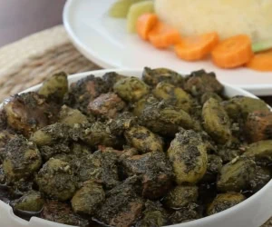 خورش چغاله بادام 
