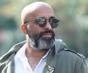 پیام احمدی نیا