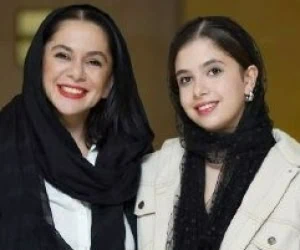 نفس بازغی و مادرش
