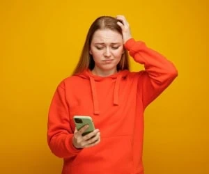 استفاده از تلفن همراه