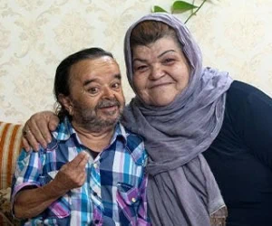 اسدالله یکتا و همسرش